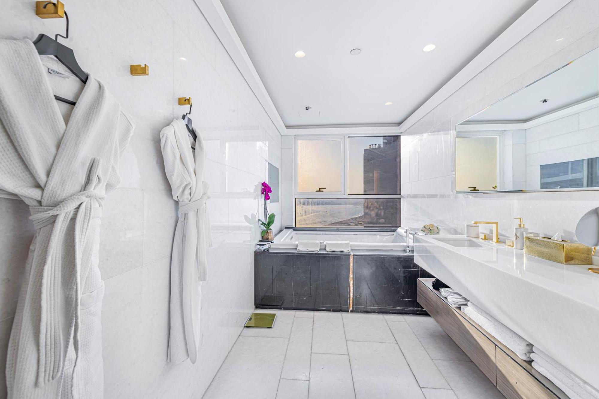 Five Palm Jumeirah 2Br Luxury Penthouse , Full Marina See View With Private Pool Dubaï Extérieur photo
